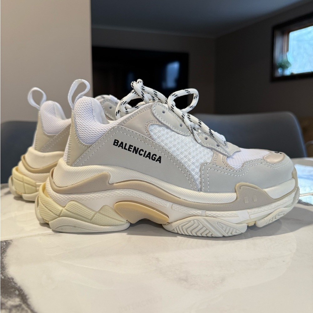 Balenciaga Triple S Sneakers - Picture 2 of 14